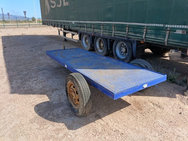 Remolque plataforma agrícola de 1 eje - Imagen 4