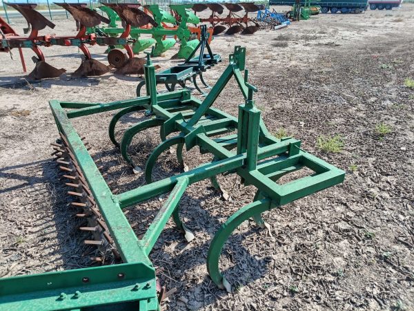 Cultivador agrícola de 9 brazos fijos con rastrillo - Imagen 3
