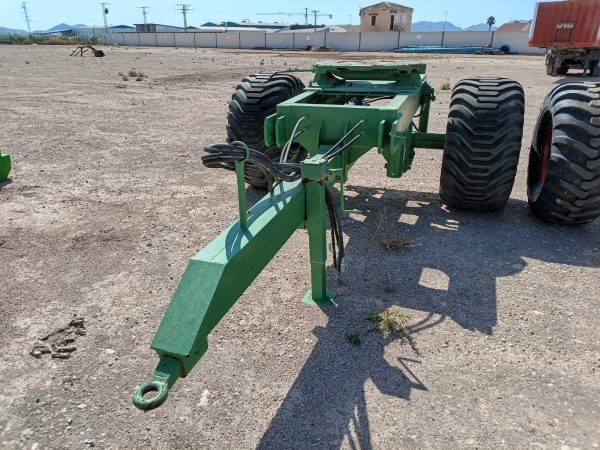 Quinta rueda agrícola con desplazador hidráulico - Imagen 2