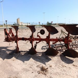 Vertedera de 4 brazos