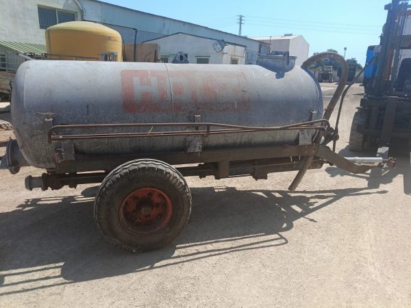 Cuba para purines de 2500 litros - Imagen 5