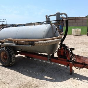 Cuba para purines completa de 3.000 L con depresor