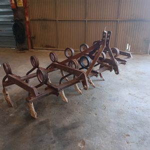 Cultivador de 11 brazos de rosco de 2 hileras y 360 cm